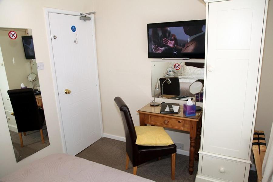 The Hinton Guest House Knutsford Esterno foto