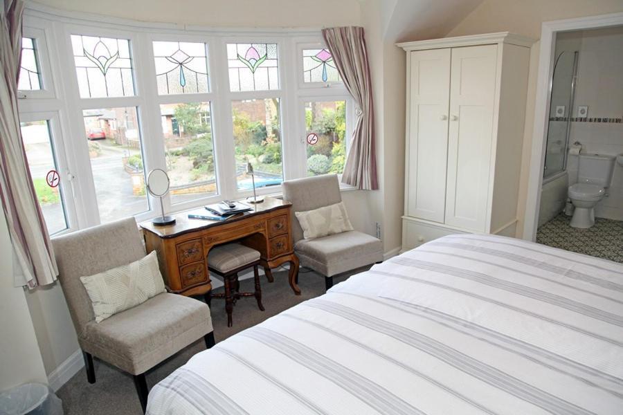 The Hinton Guest House Knutsford Esterno foto