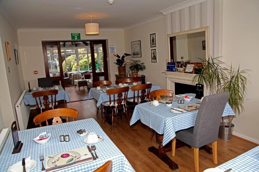 The Hinton Guest House Knutsford Esterno foto