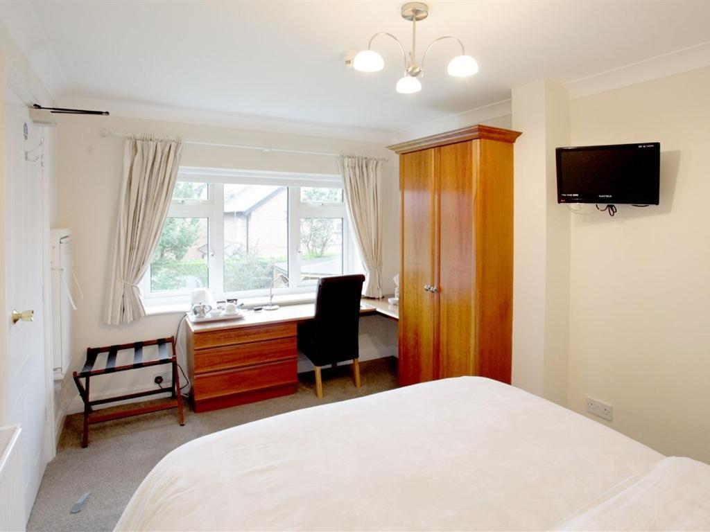 The Hinton Guest House Knutsford Esterno foto