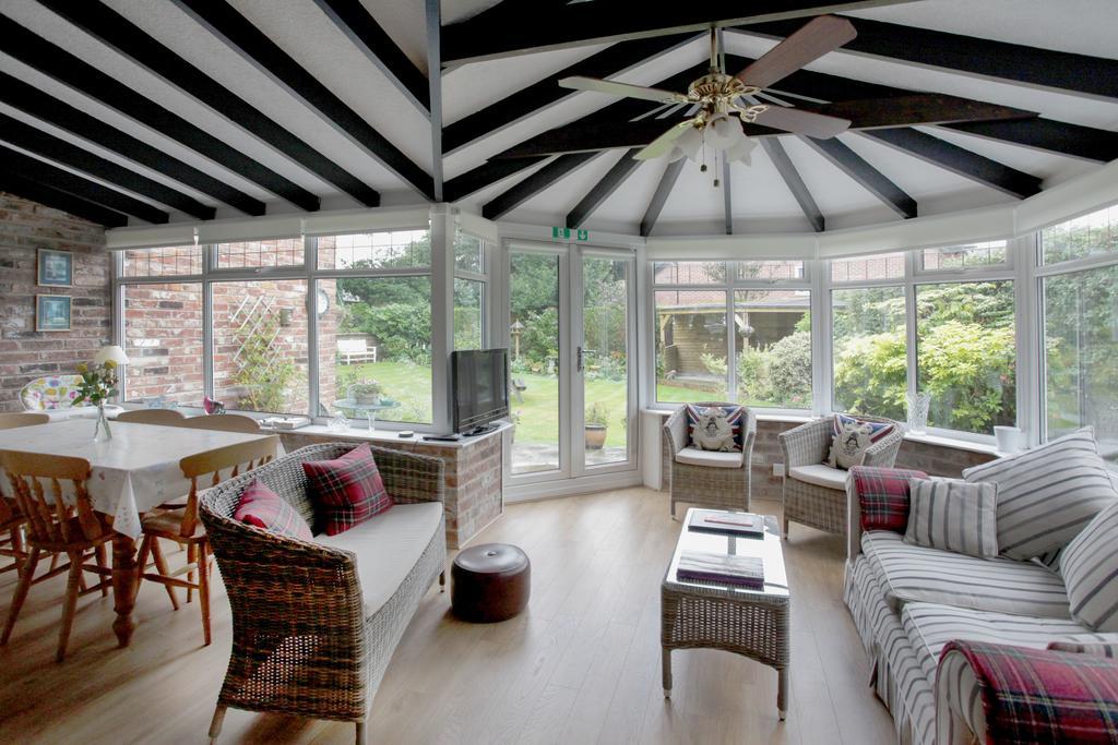 The Hinton Guest House Knutsford Esterno foto