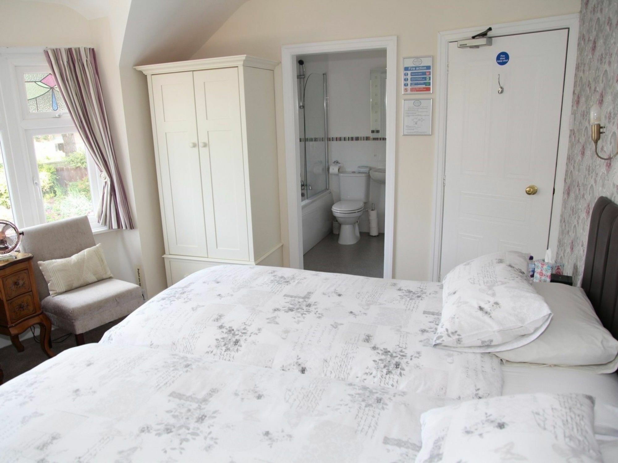 The Hinton Guest House Knutsford Esterno foto