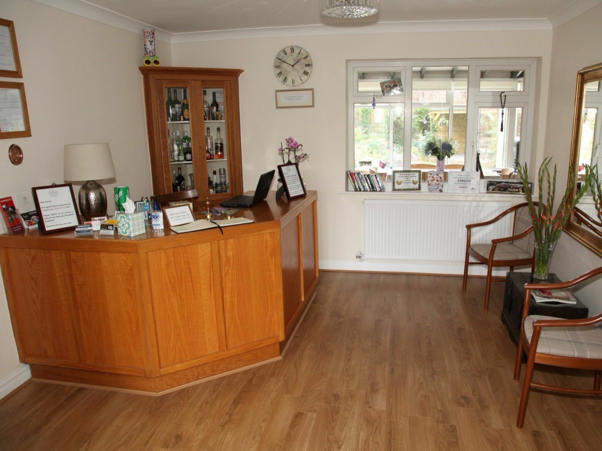 The Hinton Guest House Knutsford Esterno foto